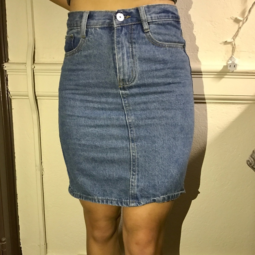 Denim skirt